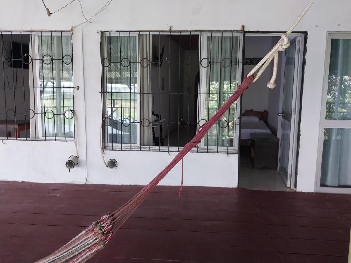 Amazon Breeze Hotel อีกีโตส ภายนอก รูปภาพ